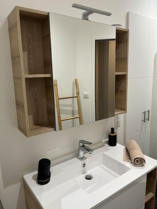 Superbe Appartement Plein Centre مييو المظهر الخارجي الصورة