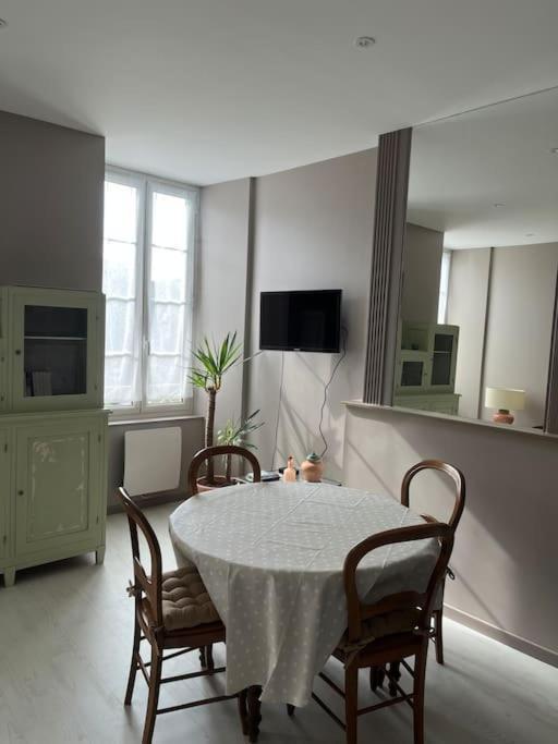 Superbe Appartement Plein Centre مييو المظهر الخارجي الصورة